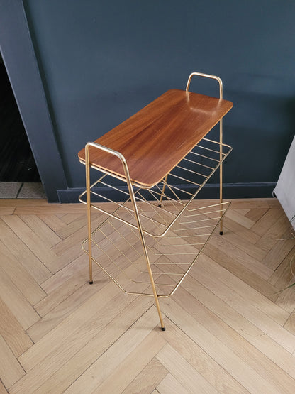 Bout de canapé- porte-revues en fil doré vintage - Ref 826