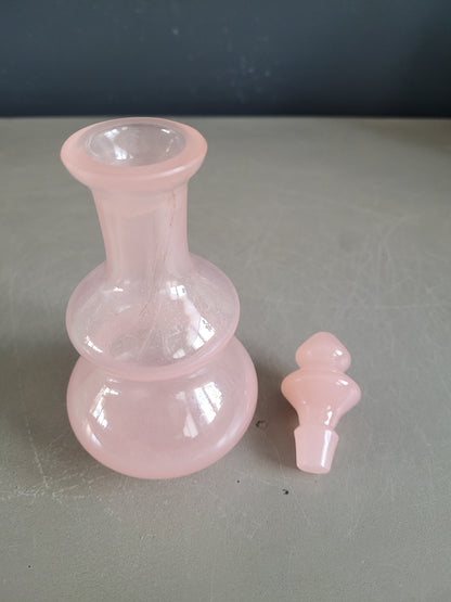 Lot de 2 flacons en verre opaline- Ref 424