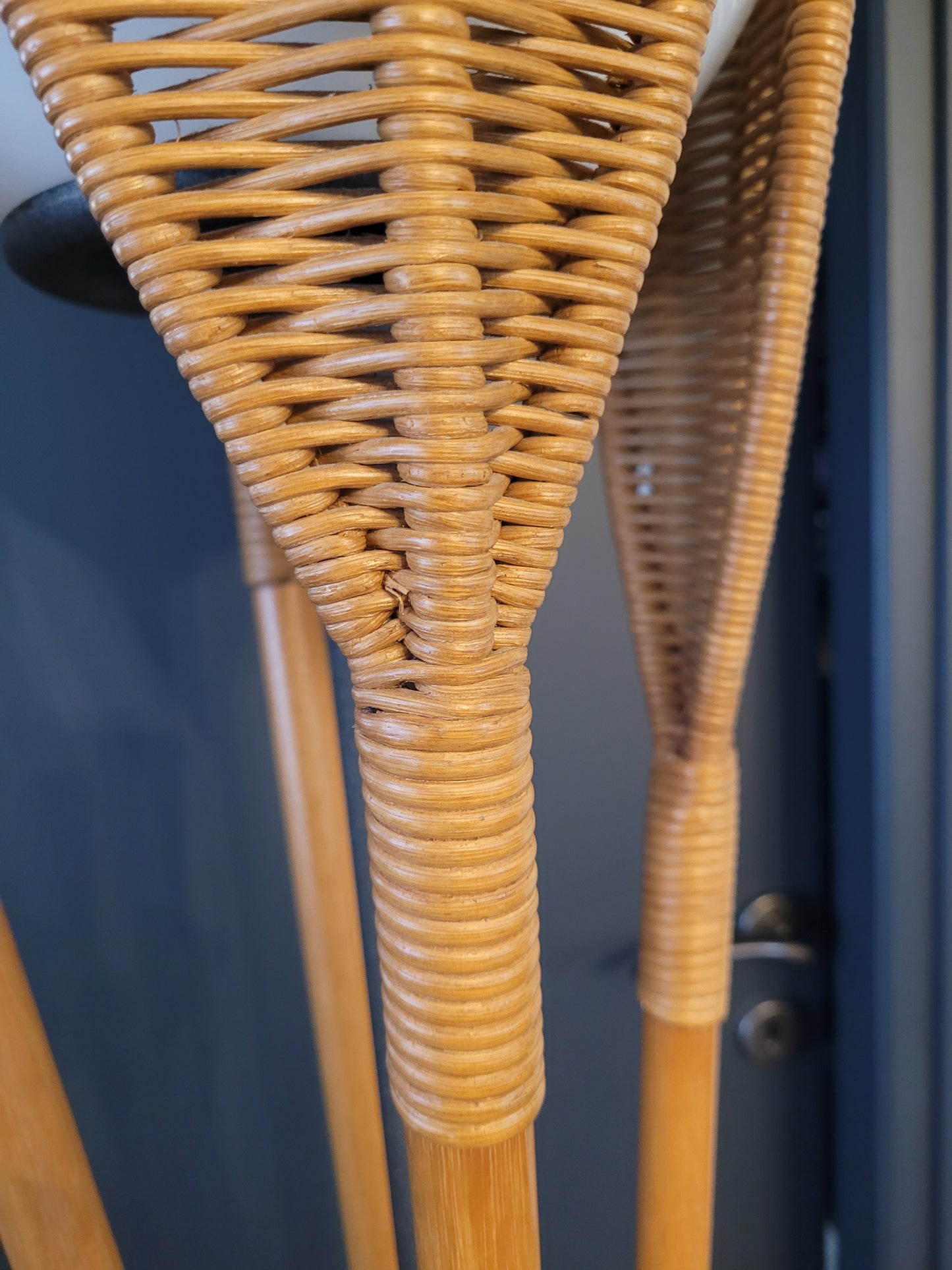 Lampadaire palmier vintage en rotin - Ref 581