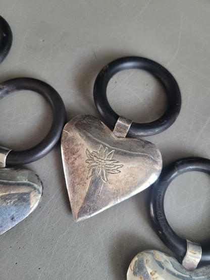 Décorations de rideaux coeur et edelweiss - Ref 415