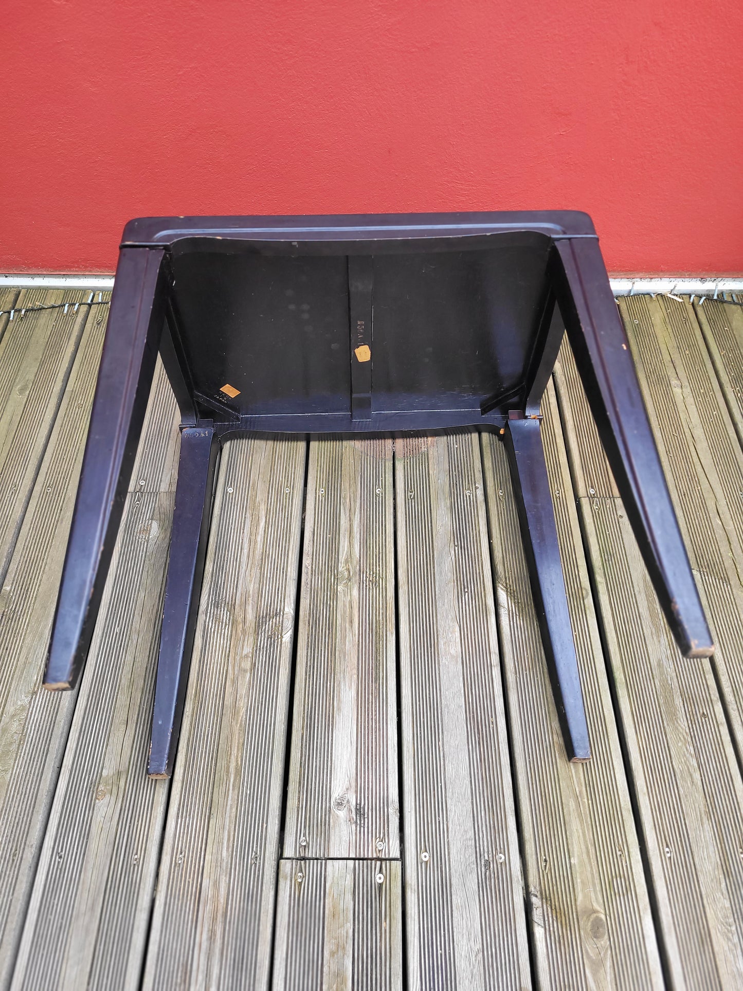 Table japonaise en bois laqué gravé- Ref 621