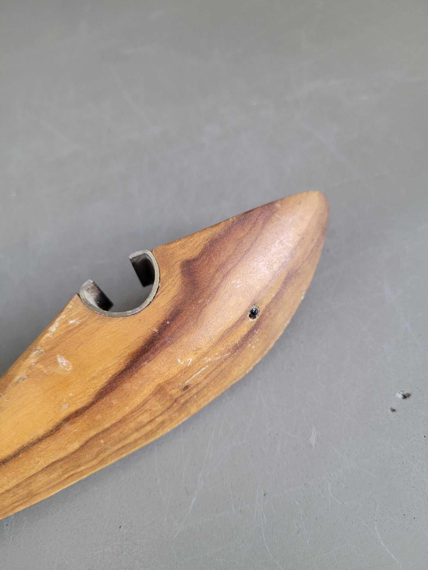 Décapsuleur requin vintage en bois - Ref 884