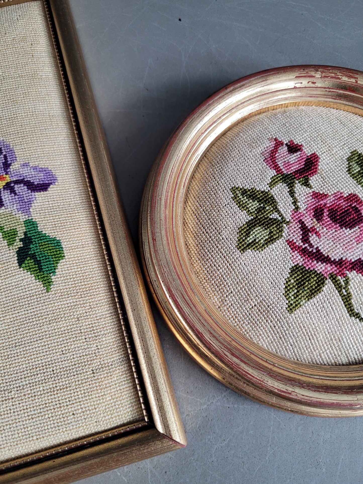 Paire de tableaux Broderies - Ref 1003