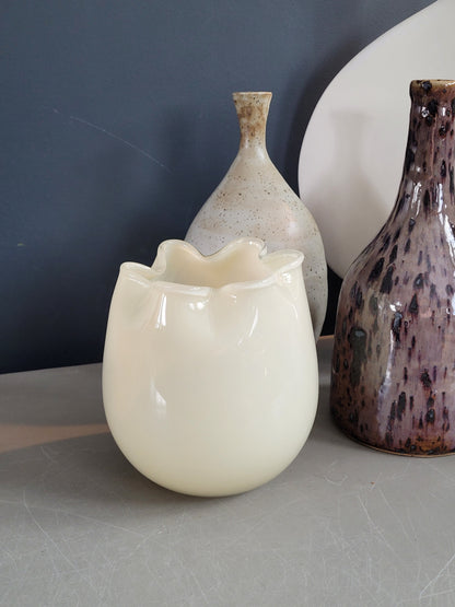 Vase en verre soufflé modelé - Ref 989