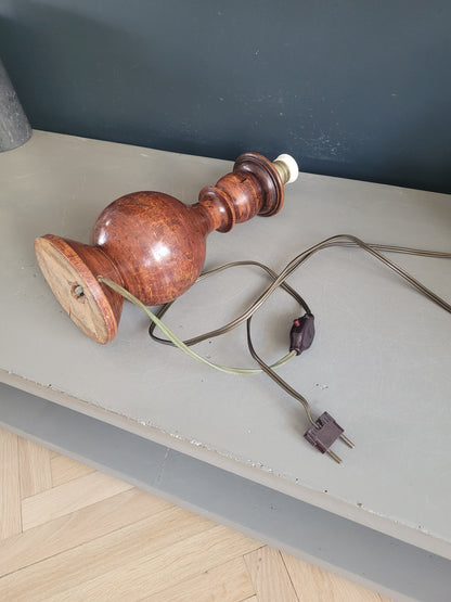 Pied de lampe en bois tourné - Ref 1028