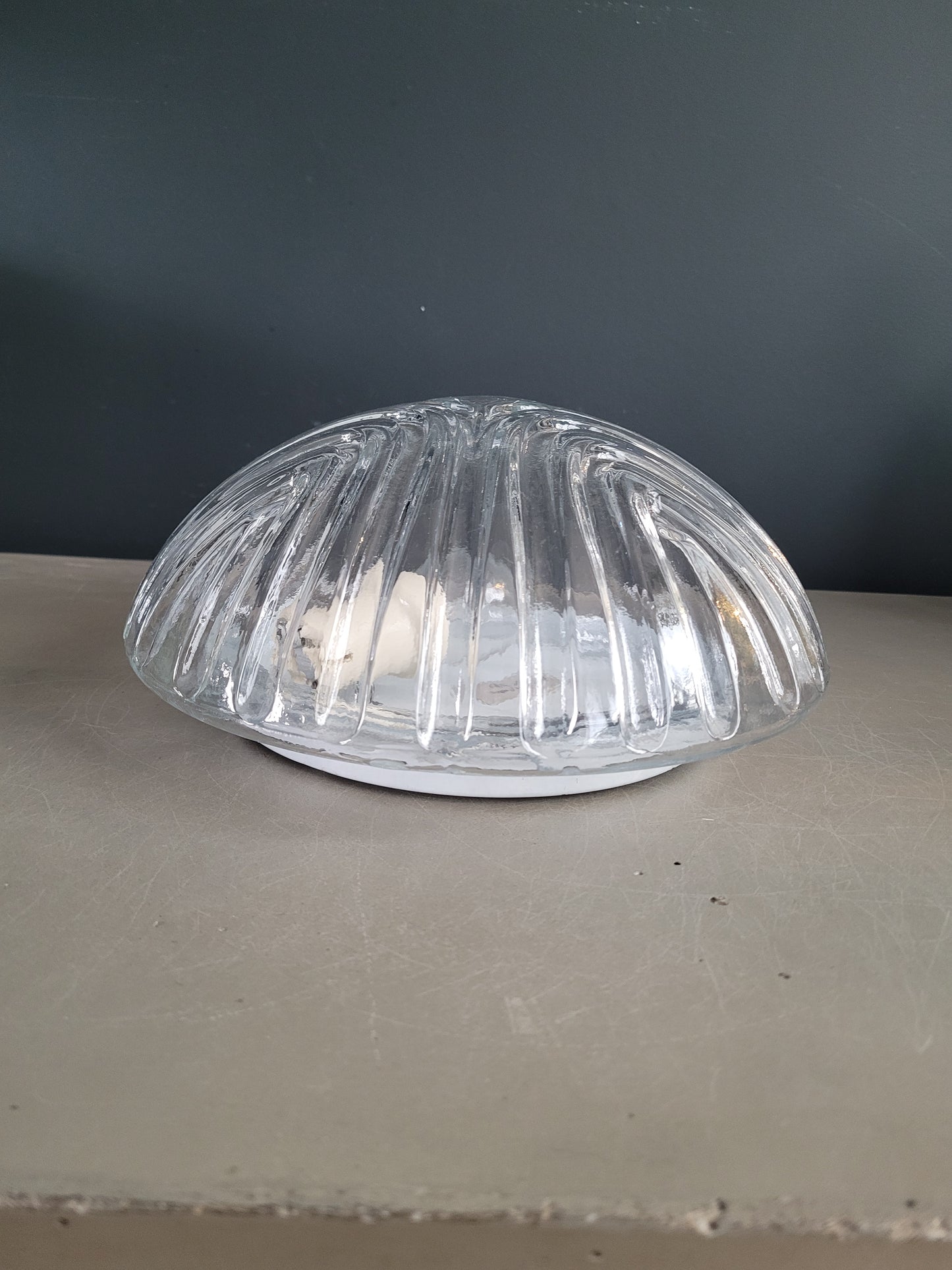 Plafonnier applique en verre moulé- Ref 757