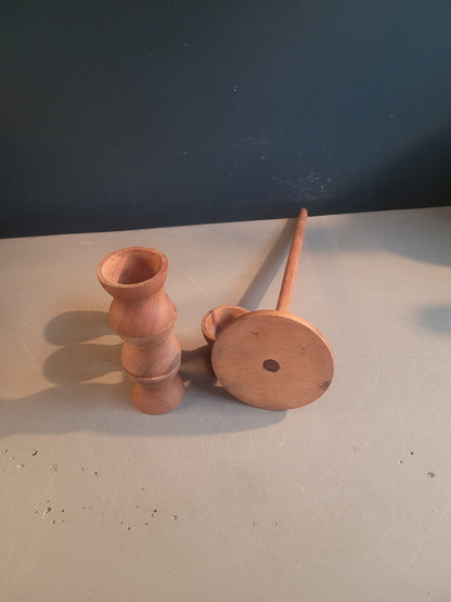 6 coquetiers en bois avec support - Ref 1035
