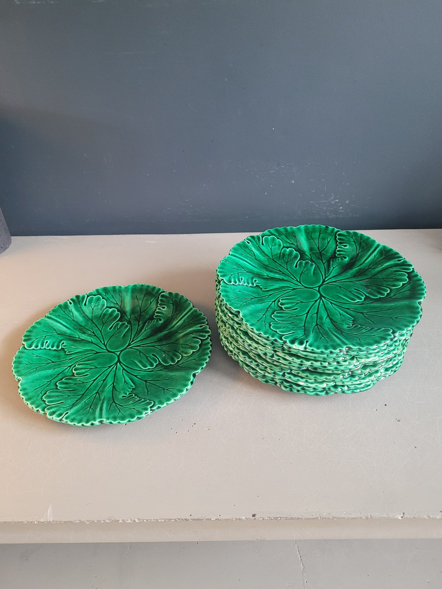 12 assiettes Rigal & Sanejouand faïencerie Clairefontaine en barbotine - Ref 631