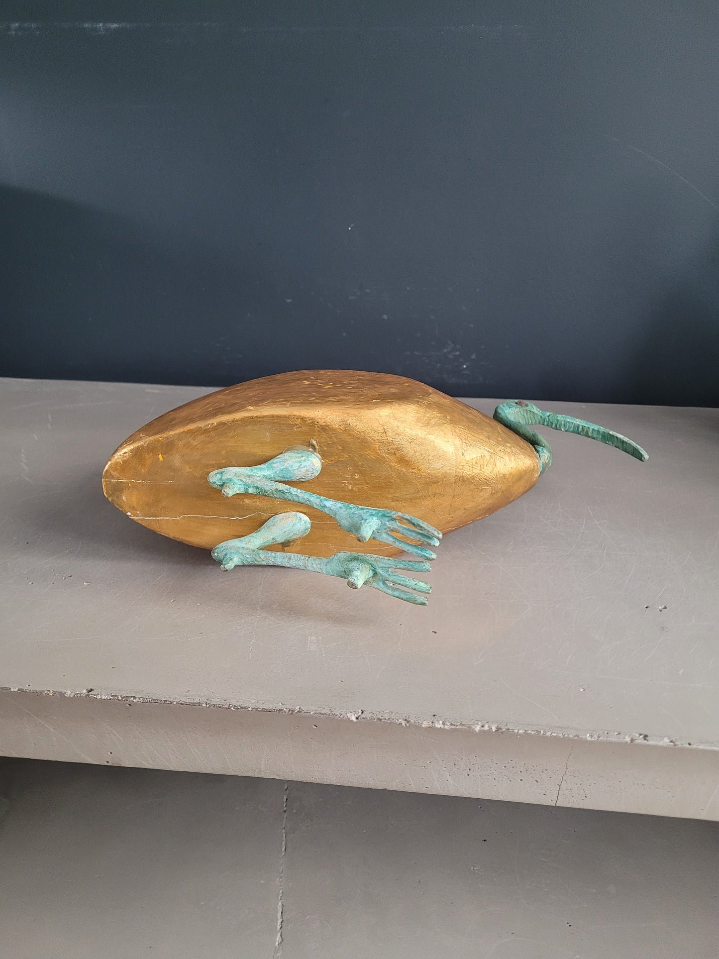 Oiseau décoratif en bois doré et métal vert de gris - Ref 766