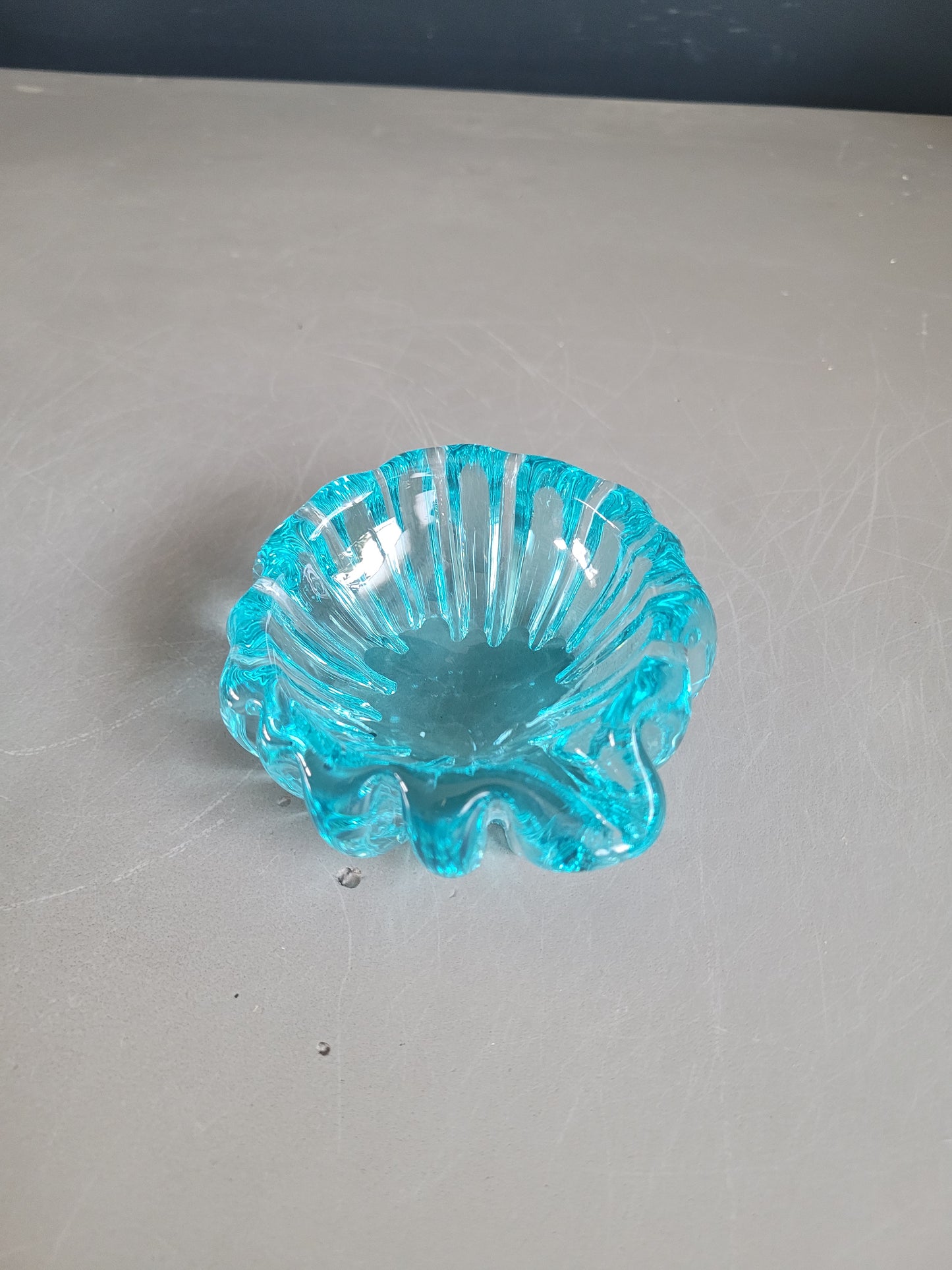 Paire de cendriers assortis en verre turquoise - 394