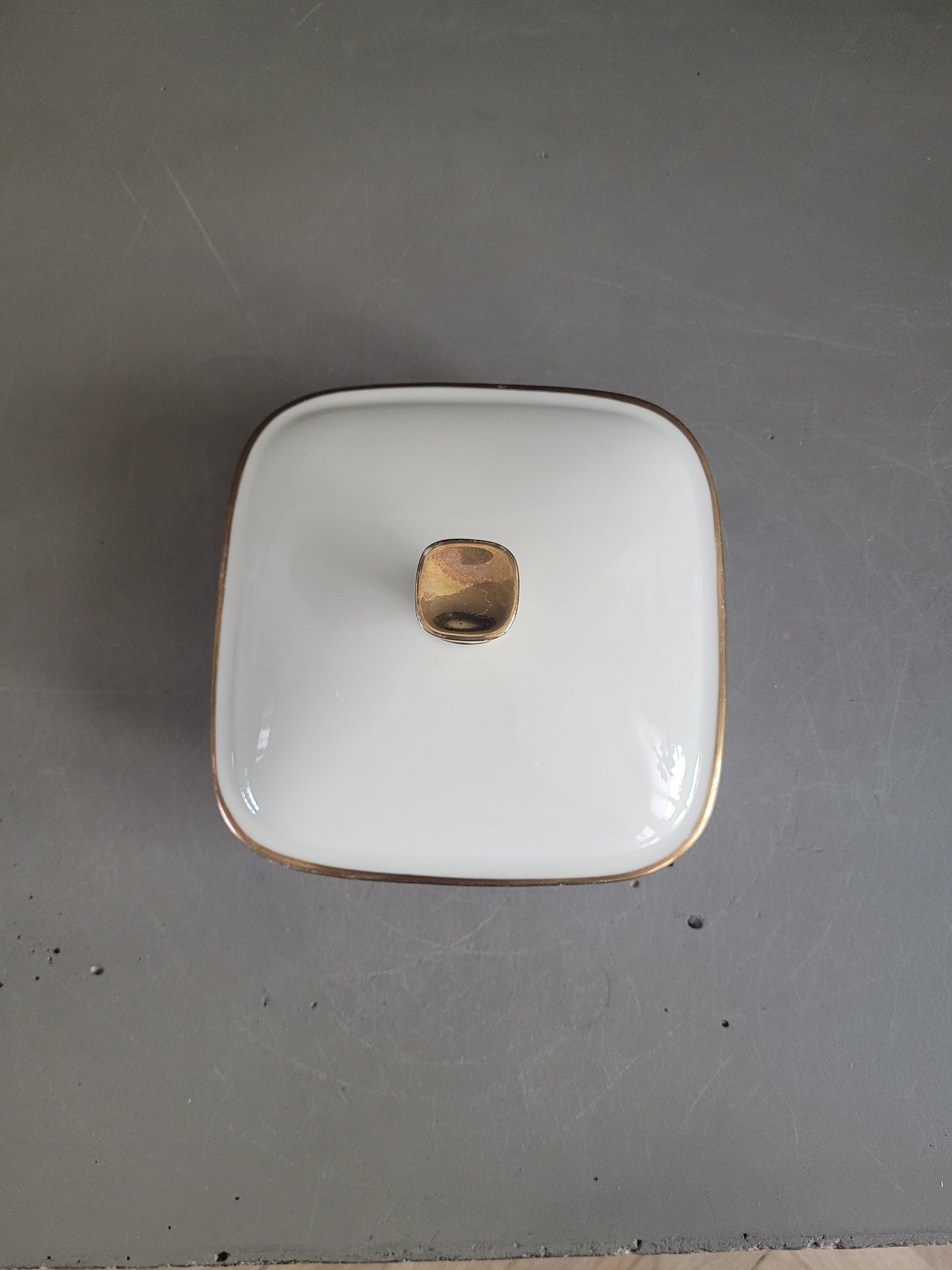 Bonbonnière ancienne en porcelaine de Bavière - Ref 1026