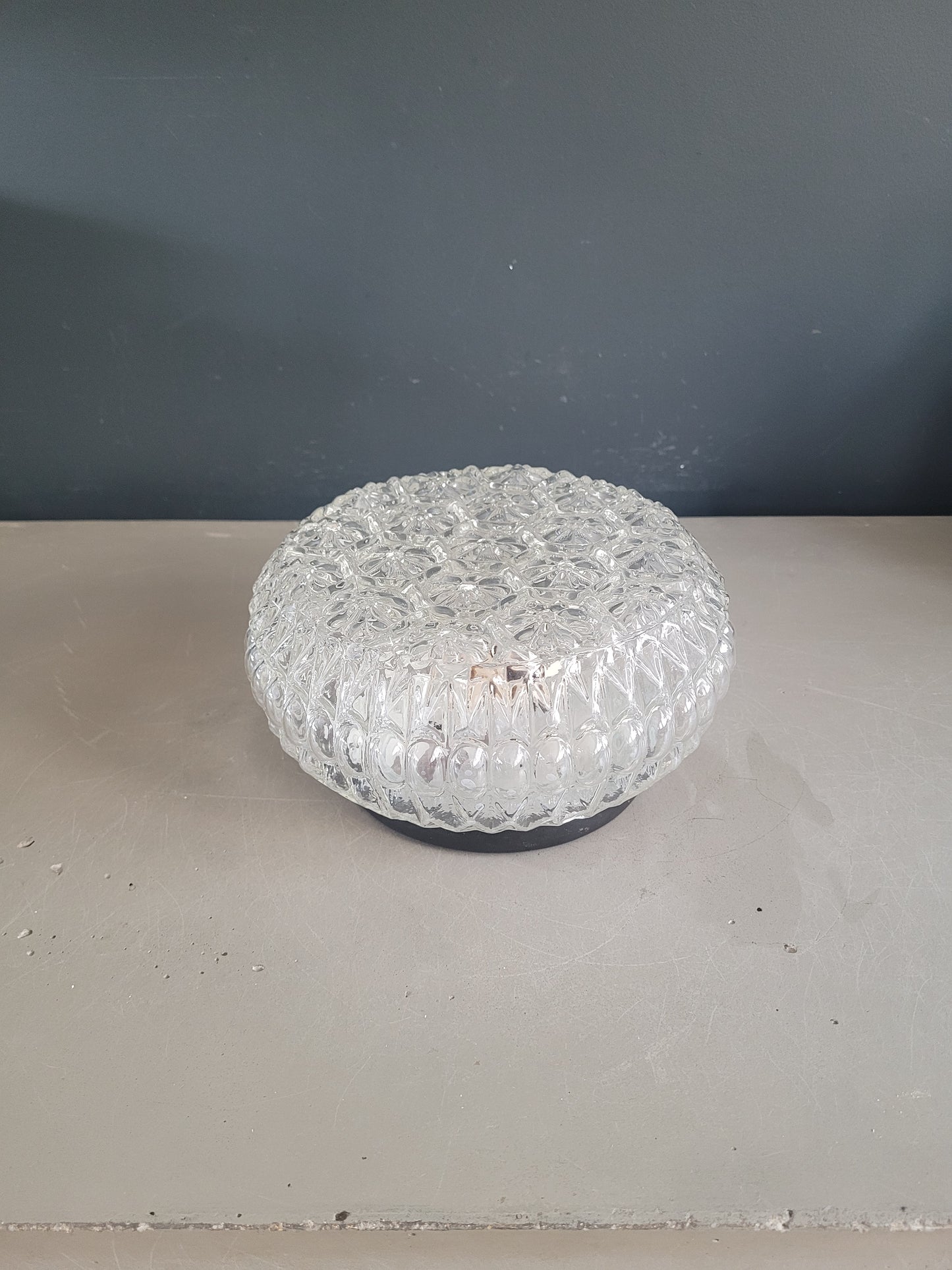 Plafonnier ou applique en verre moulé - Ref 962