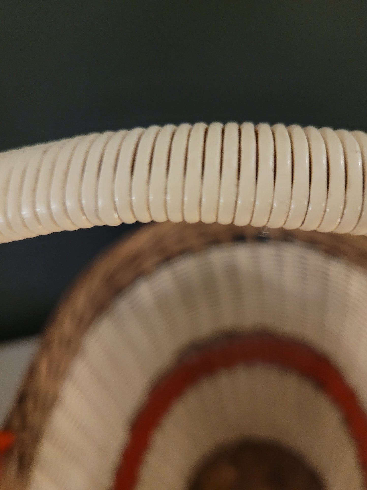 Panier ancien ovale fond bois - Ref 784