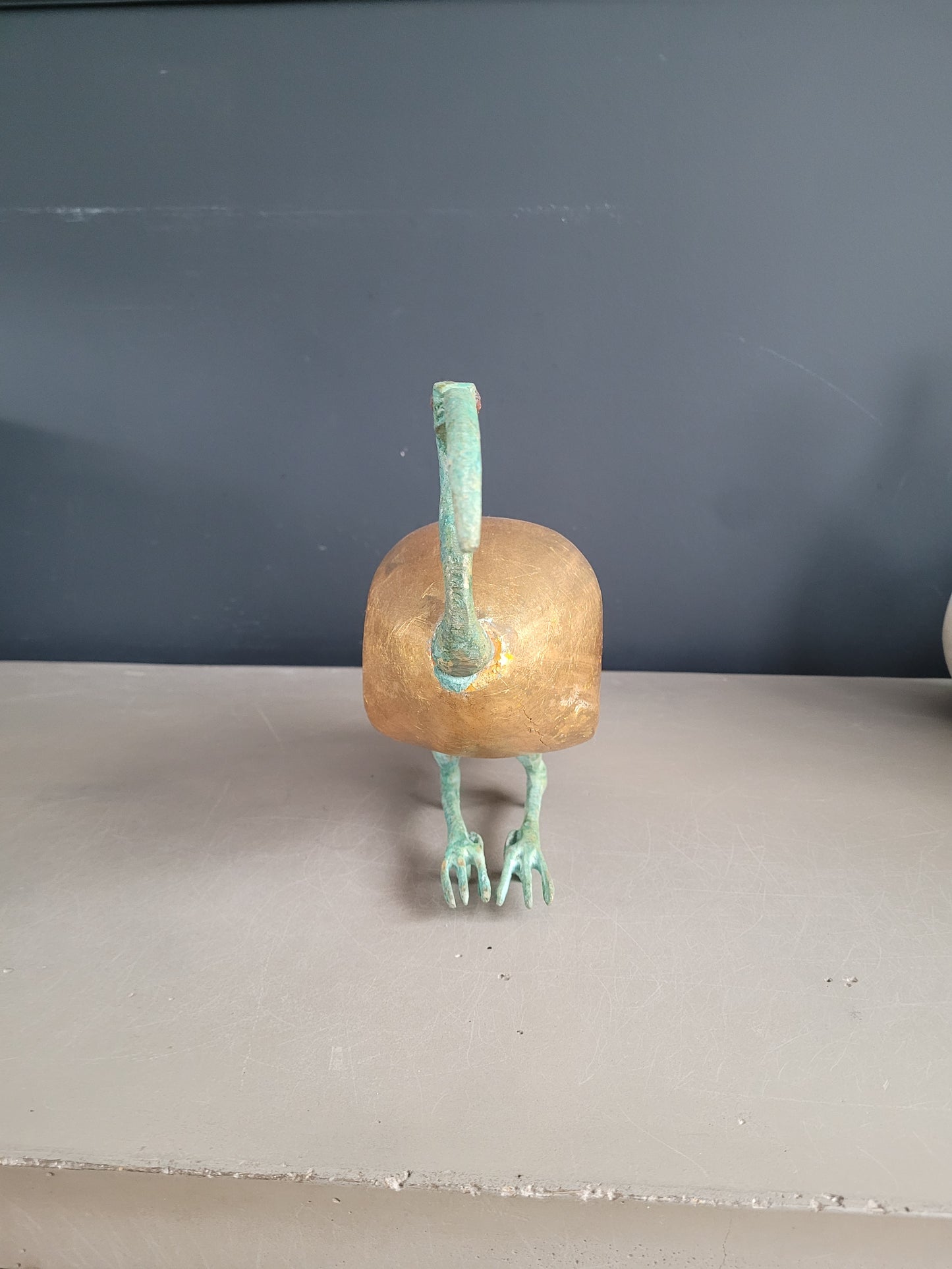 Oiseau décoratif en bois doré et métal vert de gris - Ref 766