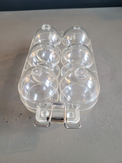 Boîte à œufs vintage Bolta en plexi - Ref 662