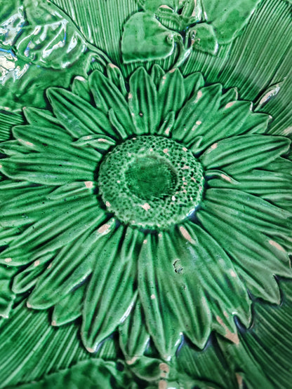 Assiette montée en barbotine motif tournesol - Ref 900