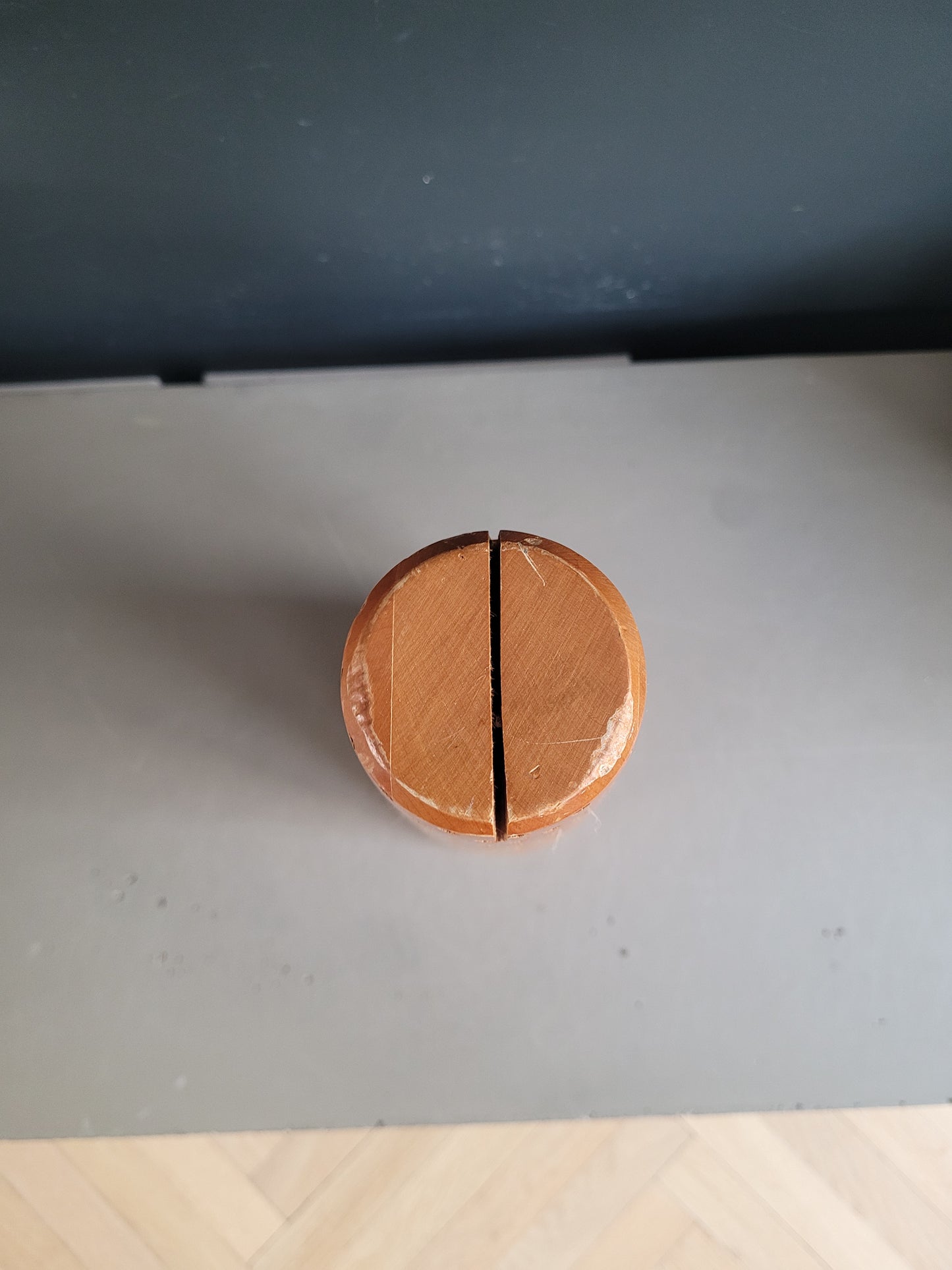 Ancien présentoir à sucettes en bois - Ref 1042