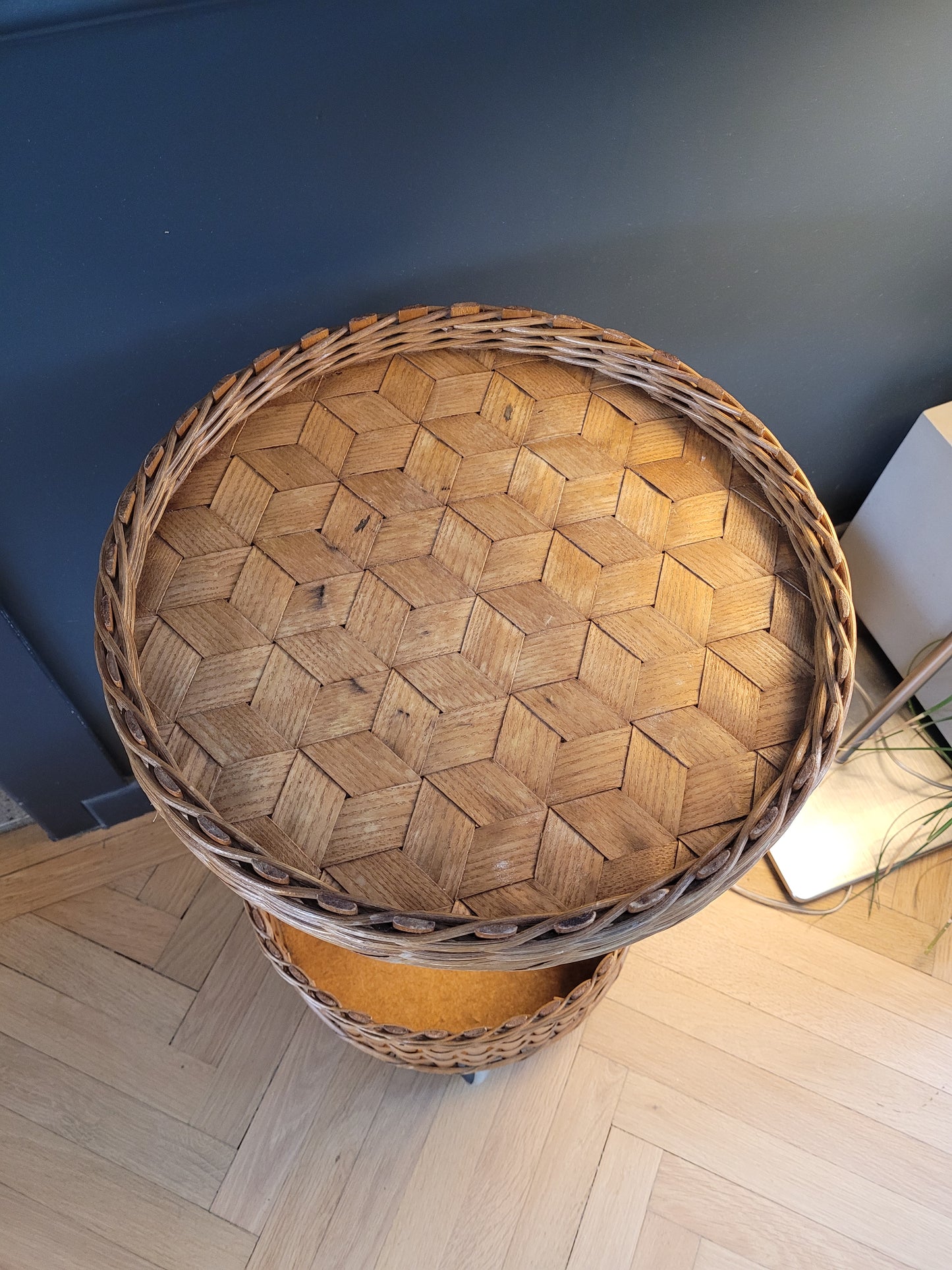 Desserte ronde en rotin et bois - Ref 580