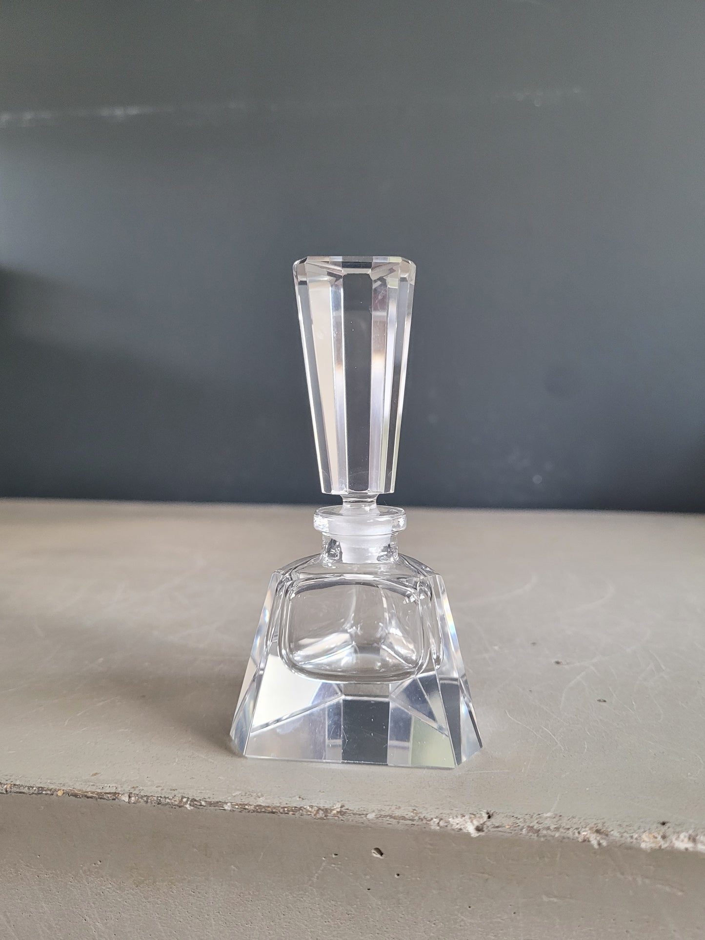 Flacon de parfum en cristal - Ref 899