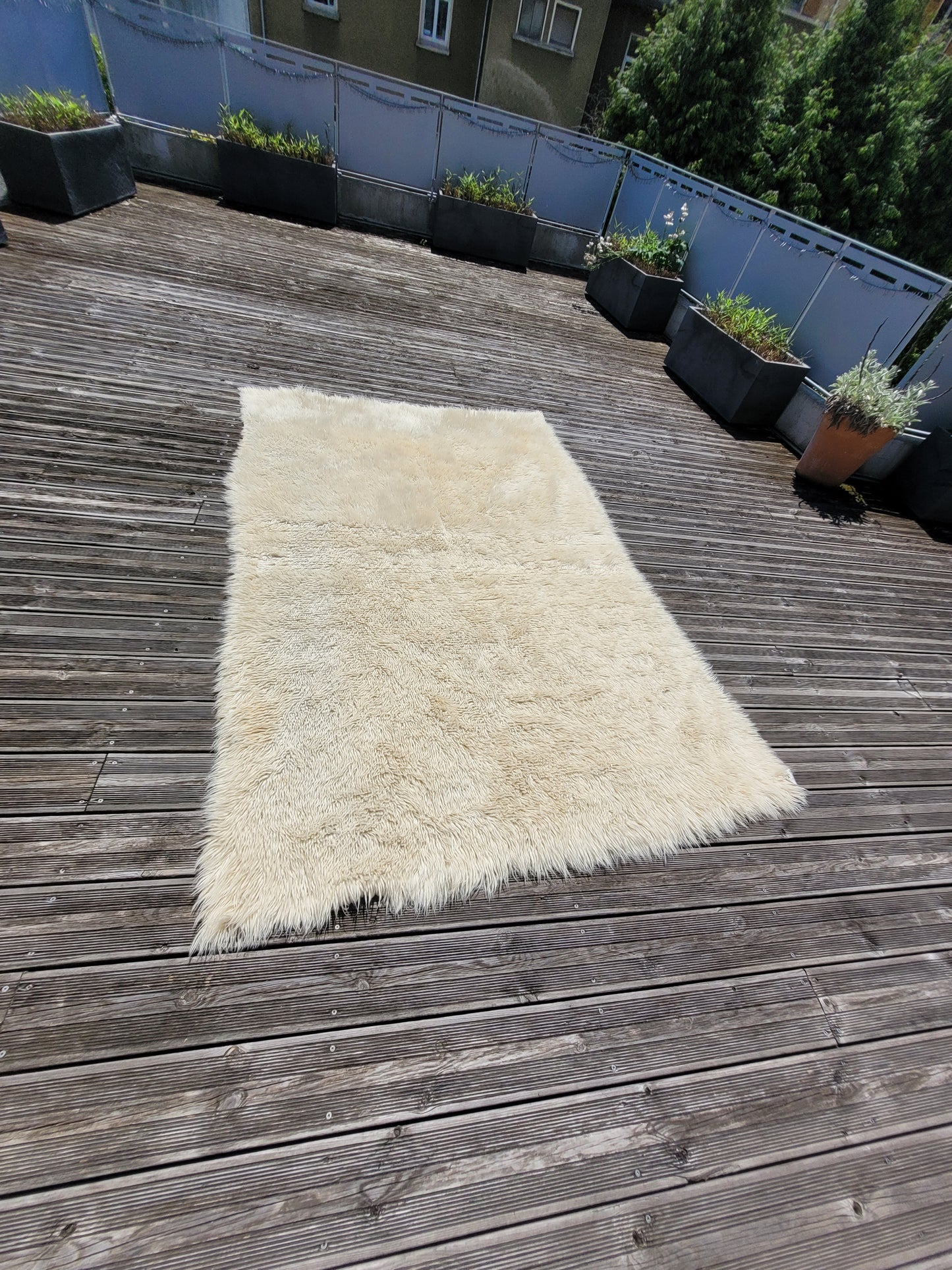 Tapis en laine à longs poils - 240x160cm - Ref 1005