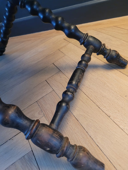 Ployant en bois tourné perlé et tapisserie - Tabouret pliant - Ref 972