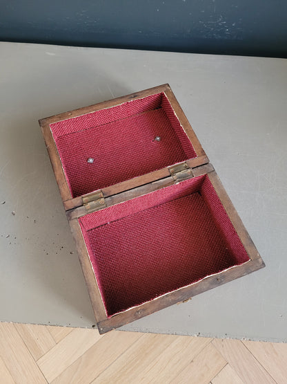 Boîte ancienne en bois - Ref 656