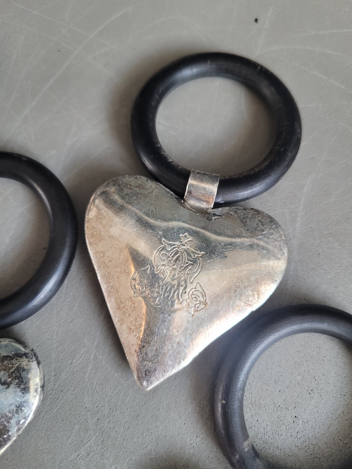 Décorations de rideaux coeur et edelweiss - Ref 415