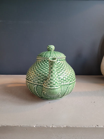 Théière en porcelaine Bordallo Pinheiro - Barbotine verte - Ref 291