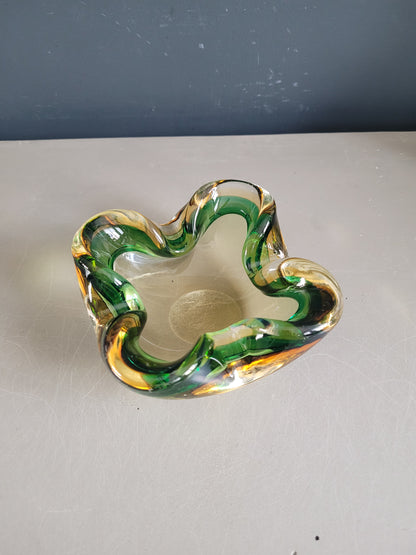 Cendrier carré en verre courbé bicolore- Ref 390