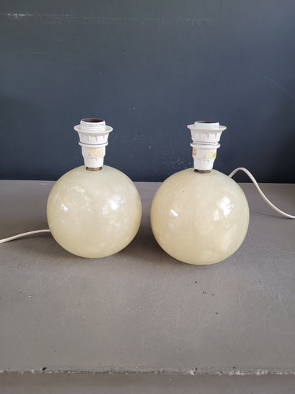 Paire de pieds de lampes boules en albâtre- Ref 639