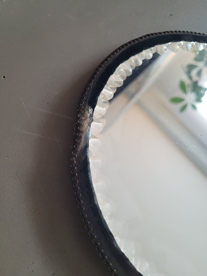 Miroir biseauté et ciselé ancien - Ref 806