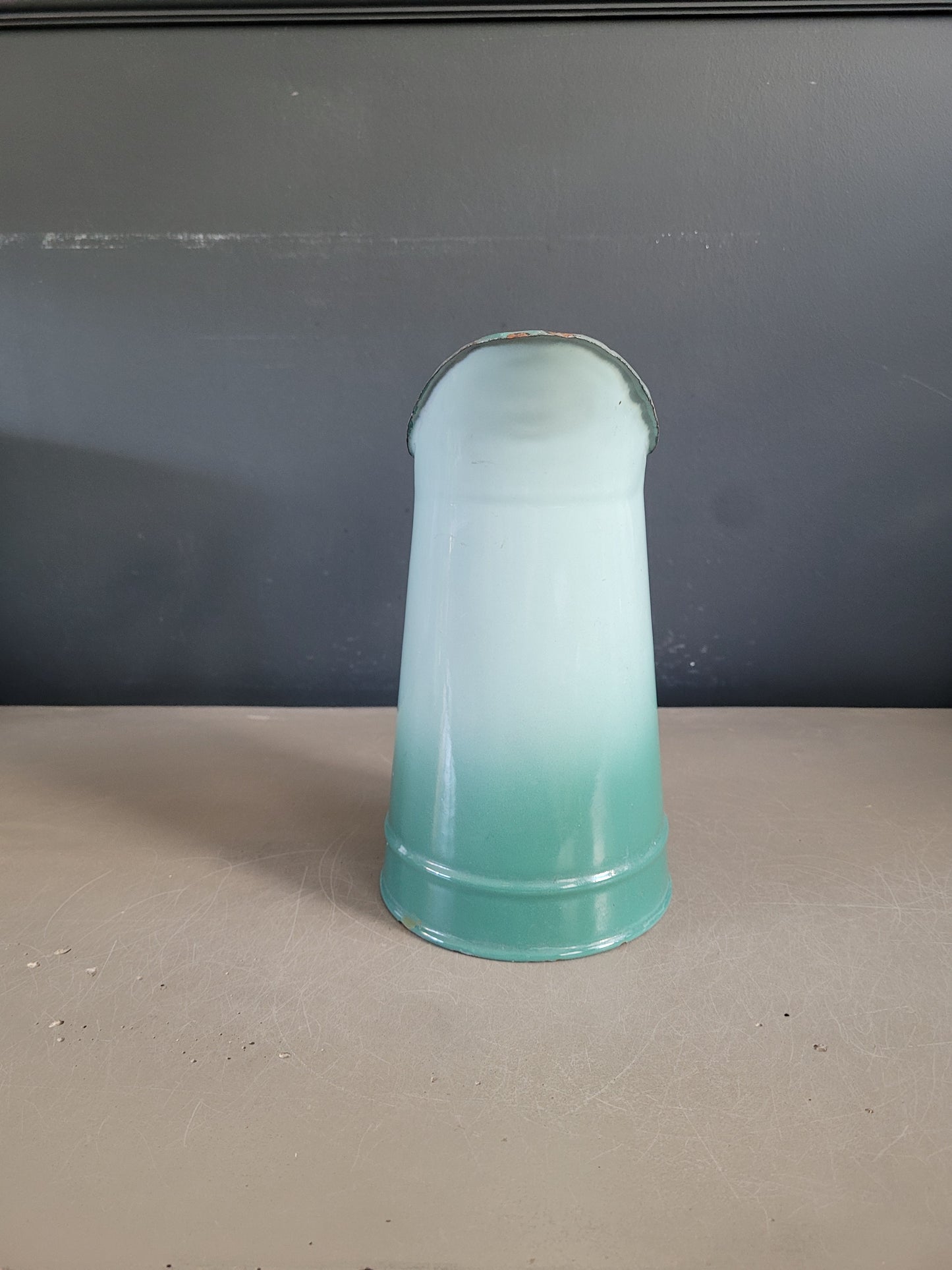 Broc à eau en tôle émaillé - Ref 584
