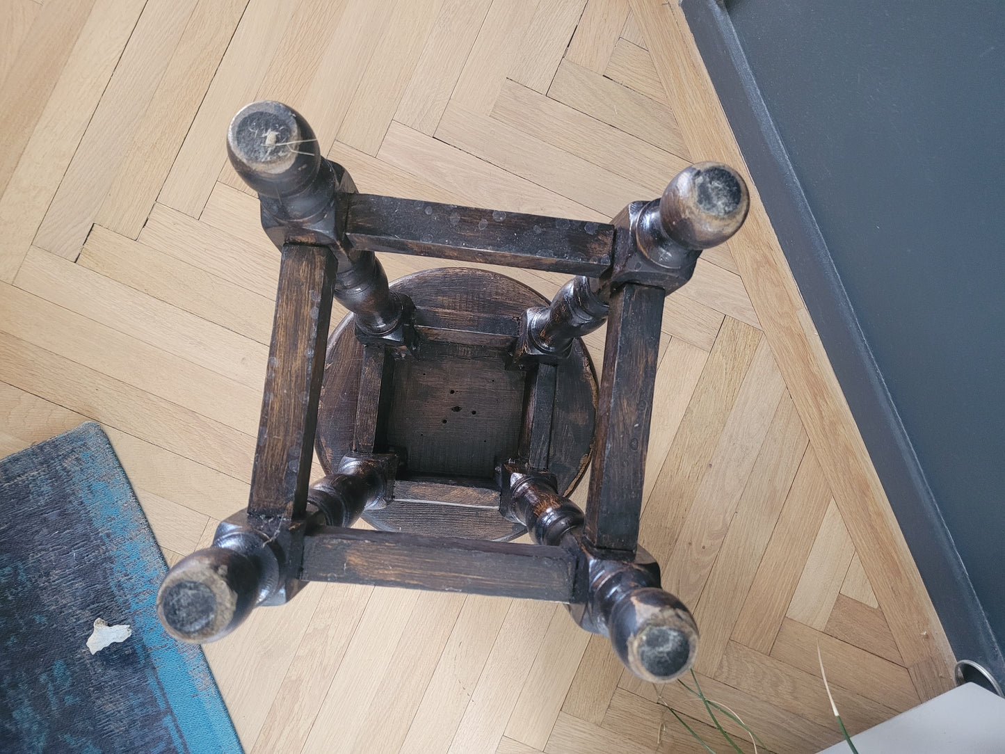 Tabouret ancien en bois pieds tournés - Ref 964