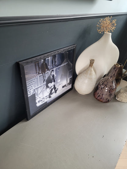 Tirage photo argentique de Chuck Berry au T.A.M.i show en 1964 - Ref 622