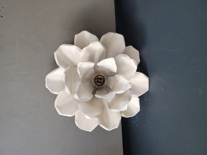 Plafonnier ou applique fleur en métal peint - Ref 908