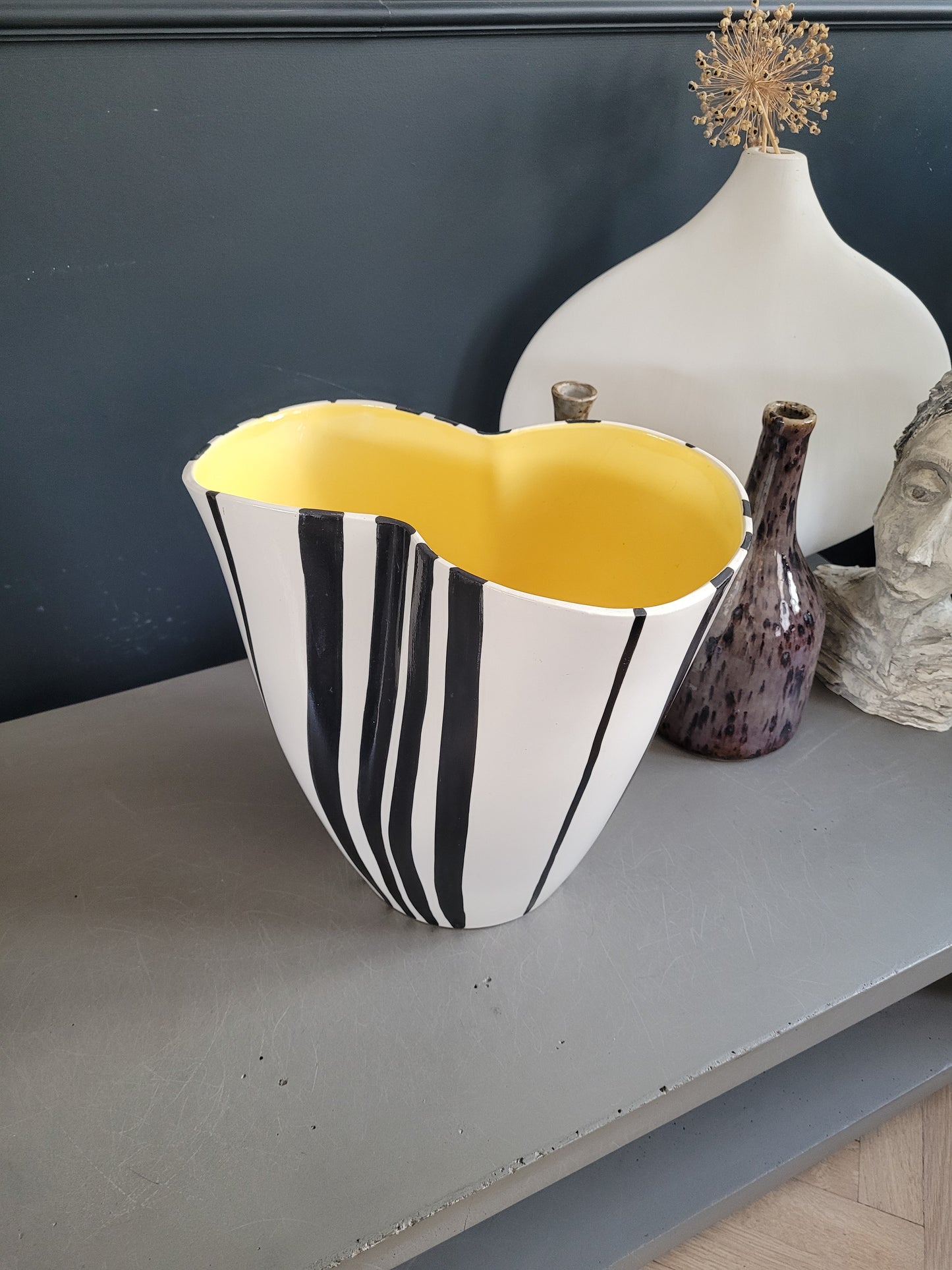 Grand vase à rayures Revernay, 1950 - Ref 437