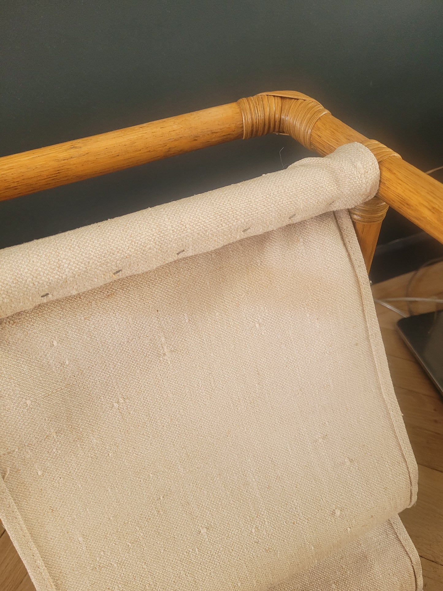 Porte-revues vintage en bambou, rotin et toile - Ref 687