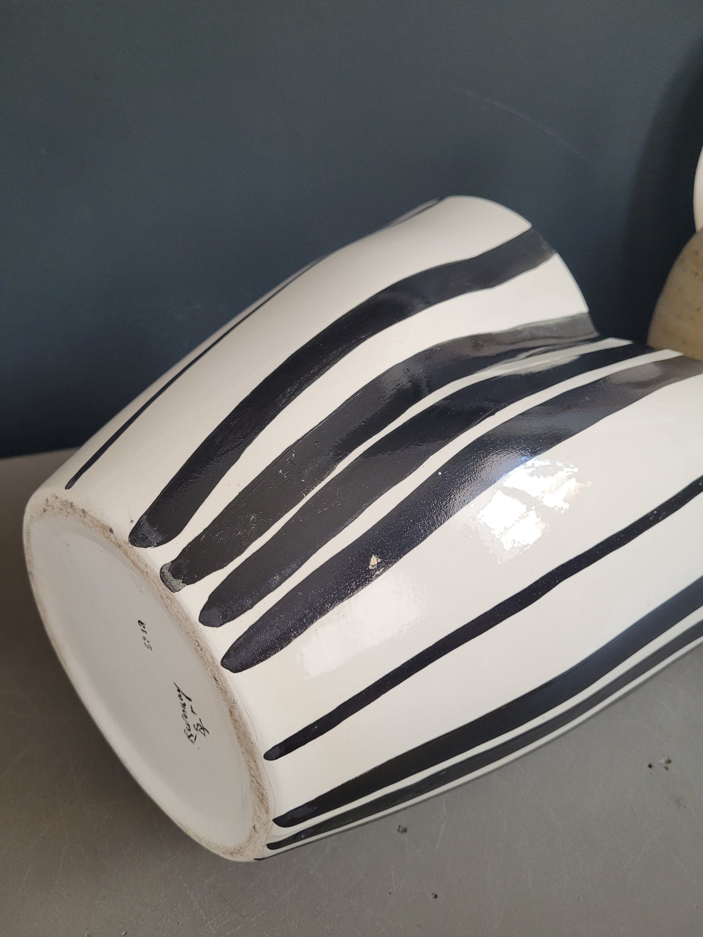 Grand vase à rayures Revernay, 1950 - Ref 437