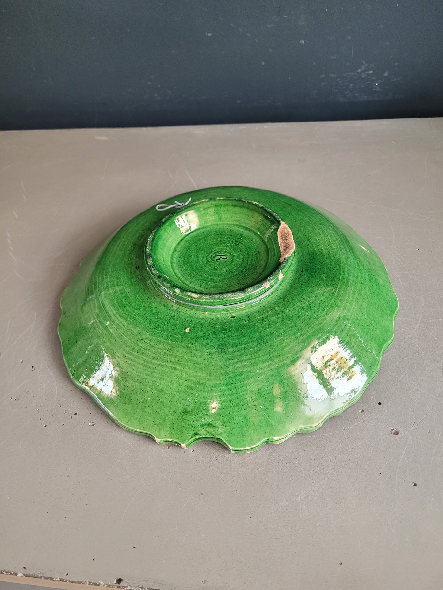 Assiette montée en barbotine motif tournesol - Ref 900