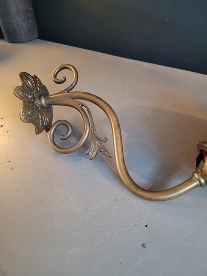 Applique tulipe en laiton et verre rouge - Ref 911