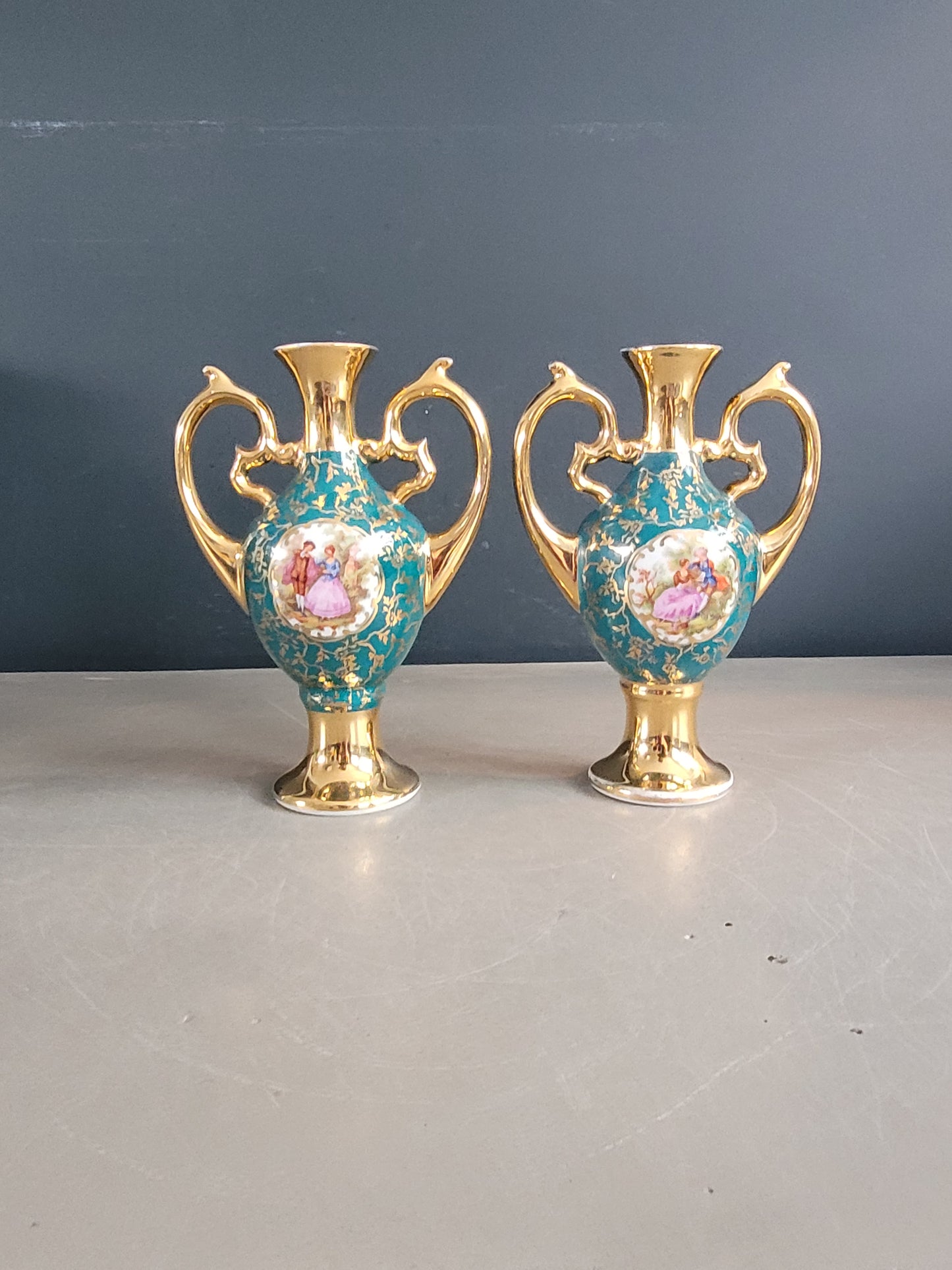 Paire de vases en porcelaine de Limoges - Marcel Chaufriasse - Ref 991