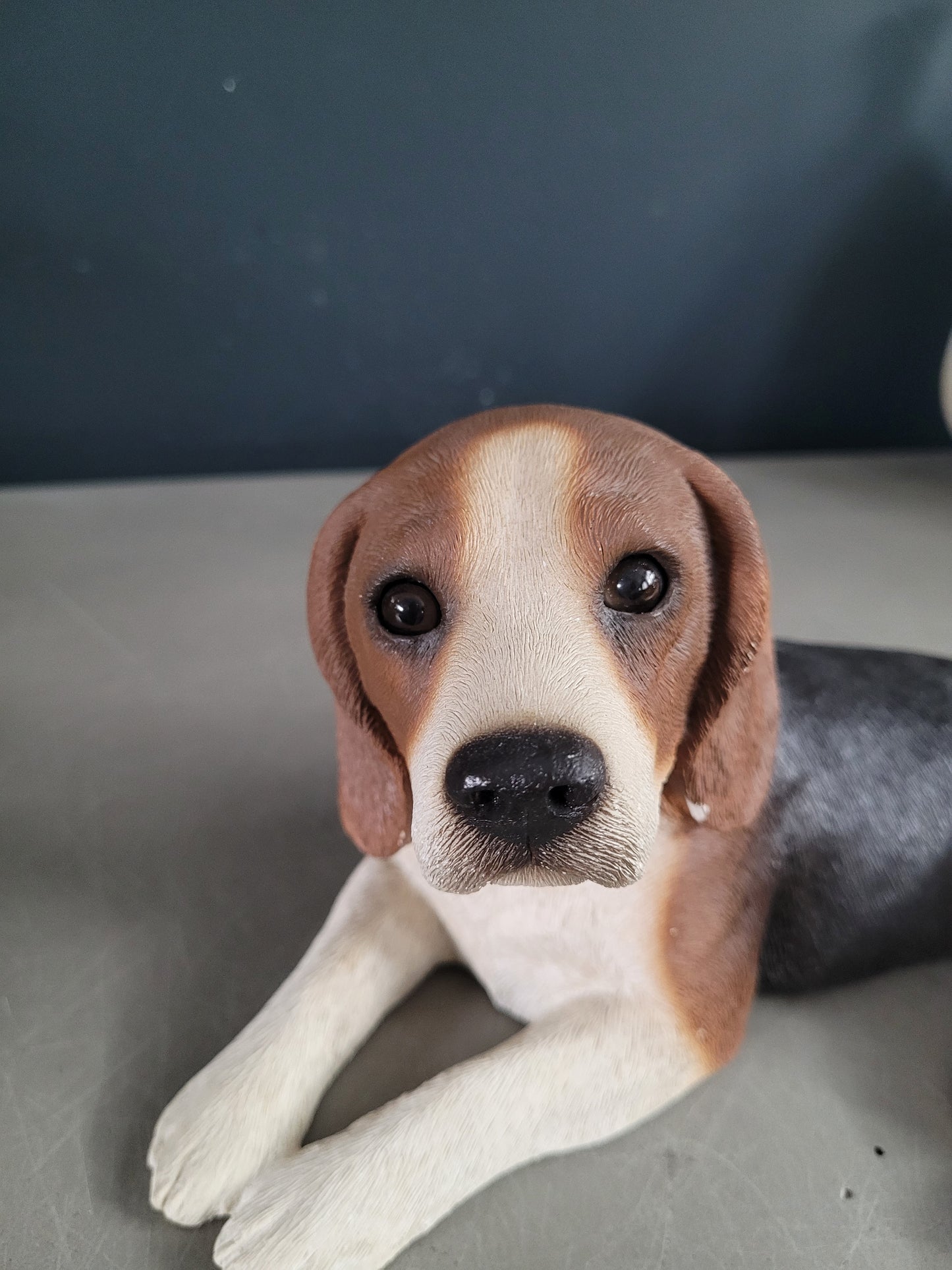 Chien beagle Sandra Brue pour Sandicast USA - Ref 985