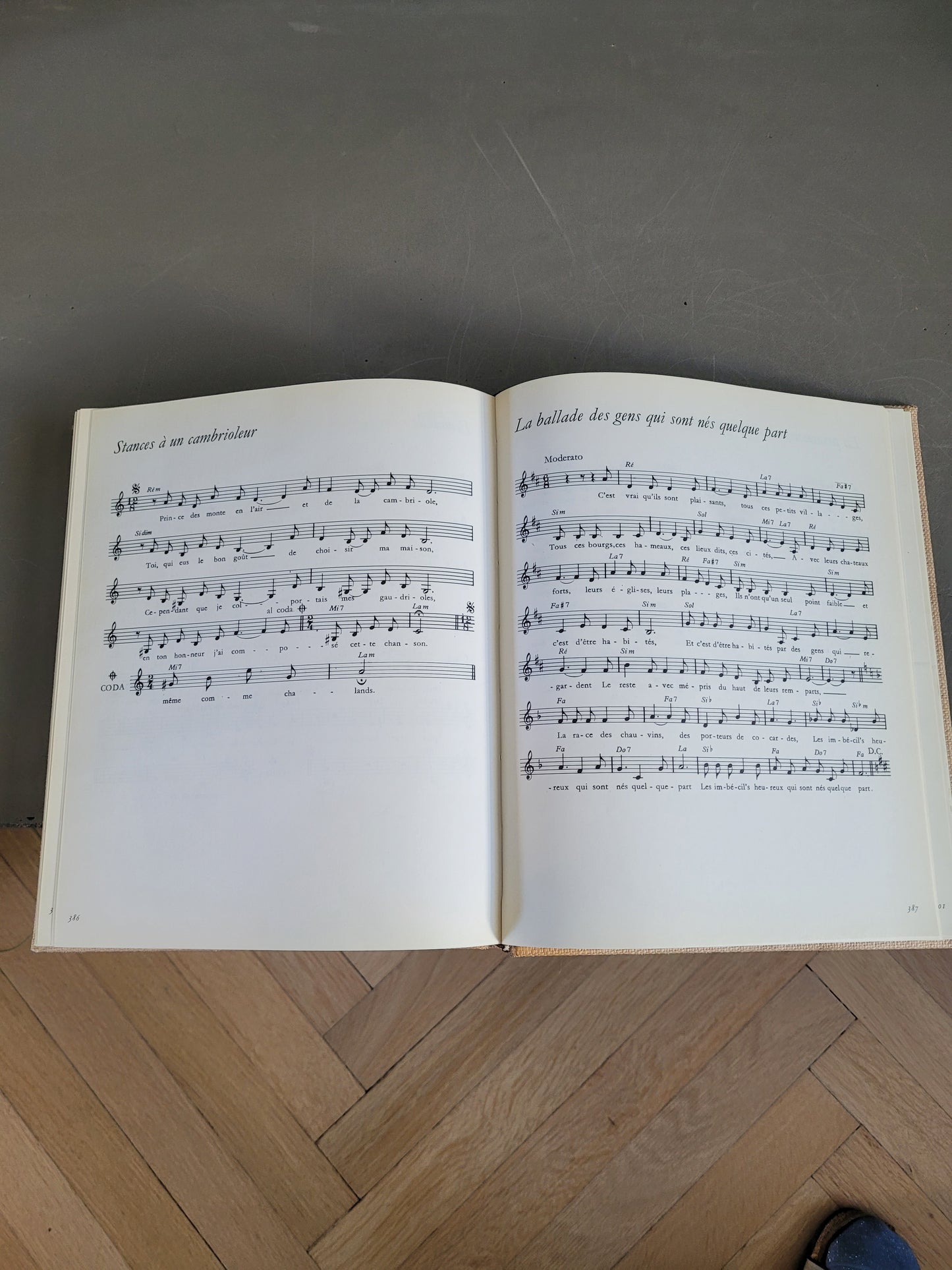 Georges Brassens Recueil de chansons, poèmes et partitions - Ref 585