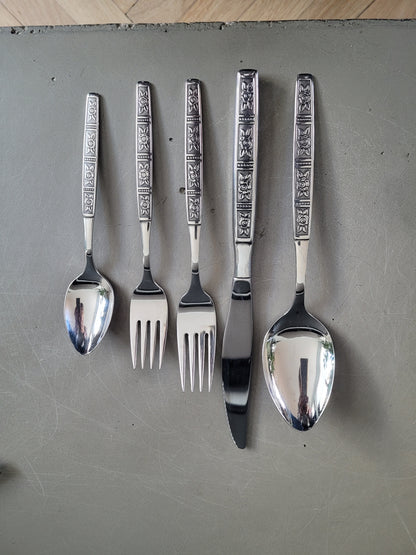 Set de couverts en Inox - Vista Stainless USA - Motifs roses - Ref 1009
