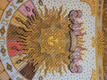 Carré plissé Hermès Gloria Soli par J. Metz - Ref 907