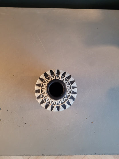 Vase autrichien des années 50-60 avec tissage en raphia - Ref 913