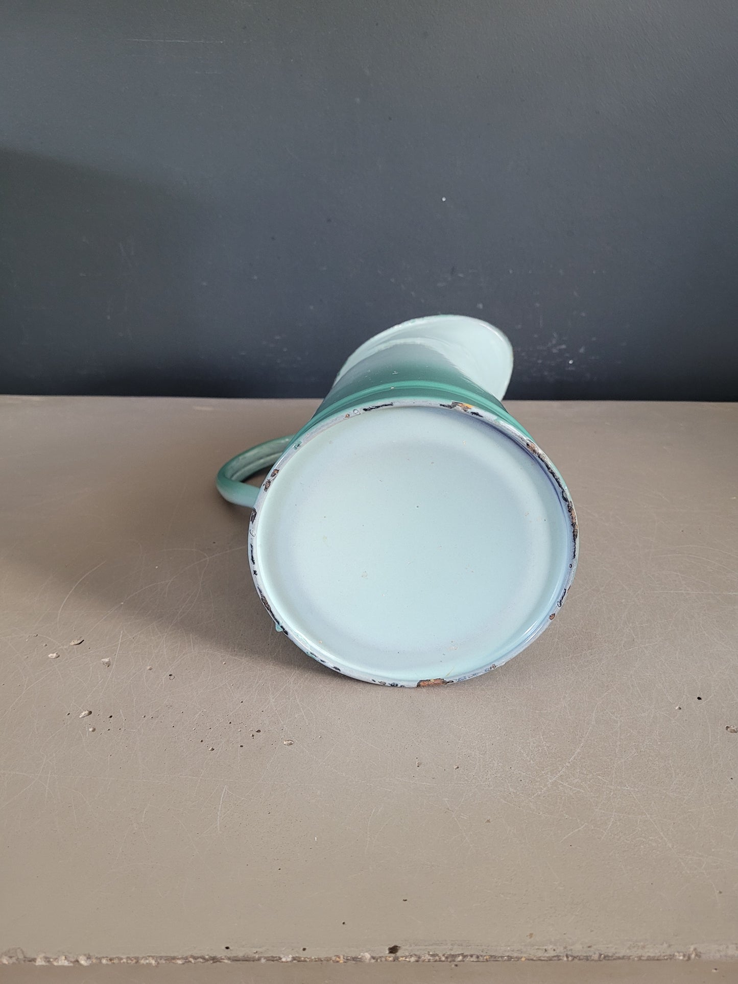 Broc à eau en tôle émaillé - Ref 584
