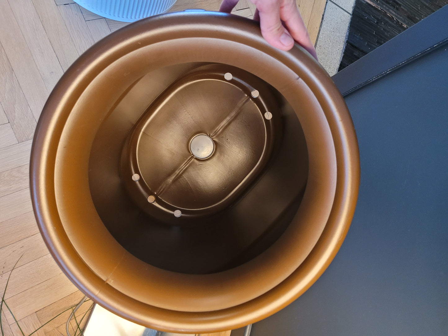 Table d'appoint / coffre Nutella - Ref 627