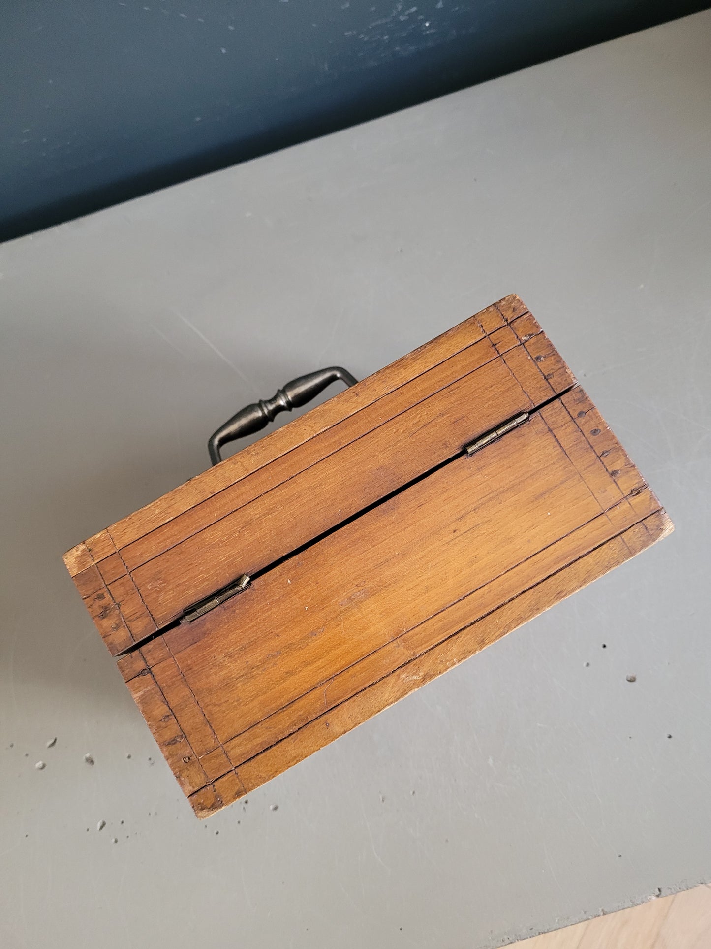 Boîte ancienne en bois - Ref 656