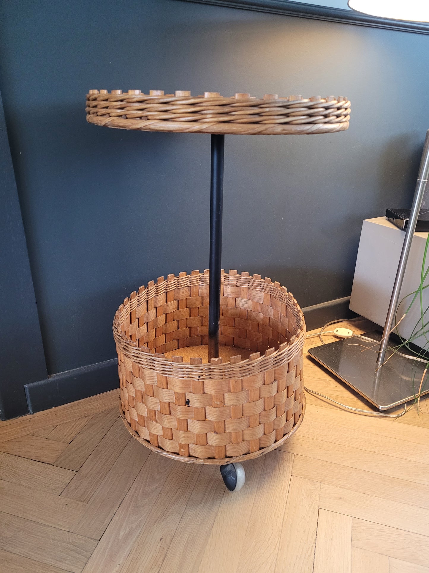 Desserte ronde en rotin et bois - Ref 580